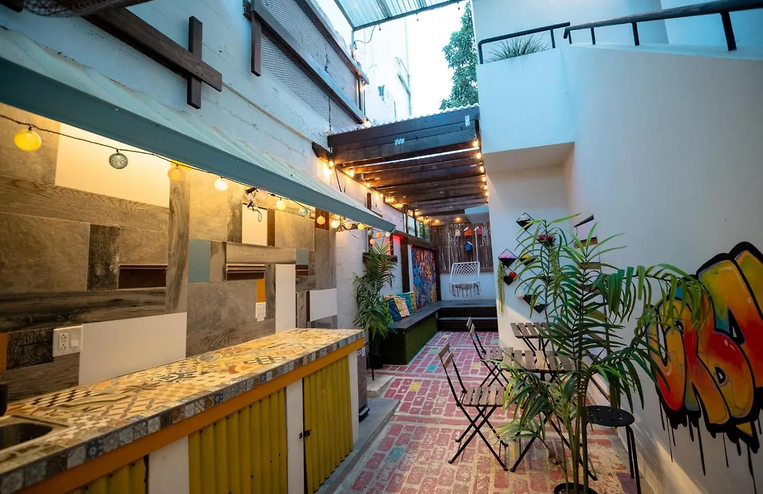 Tapia Haus 103 - San Juan, Beach Vibes Walking Distance-1