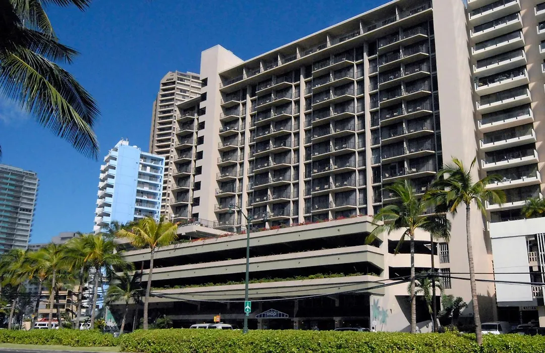 Aqua Palms Waikiki-1