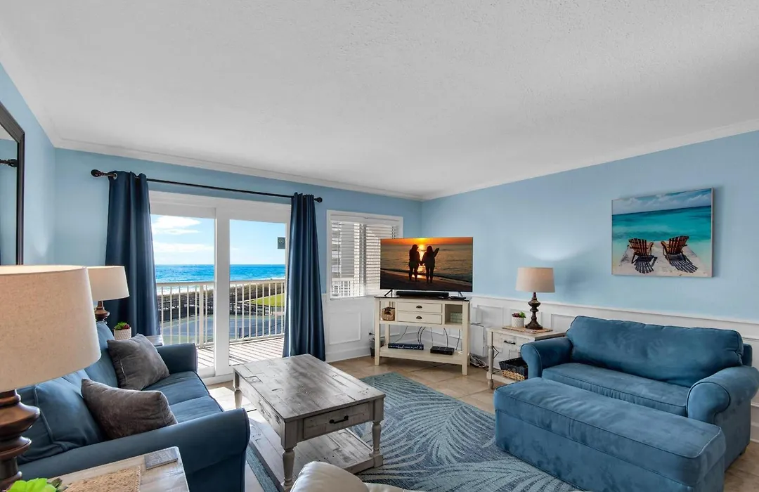 Holiday Surf And Racquet Club 319-1