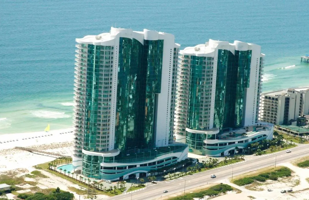 Turquoise Place D0404-1