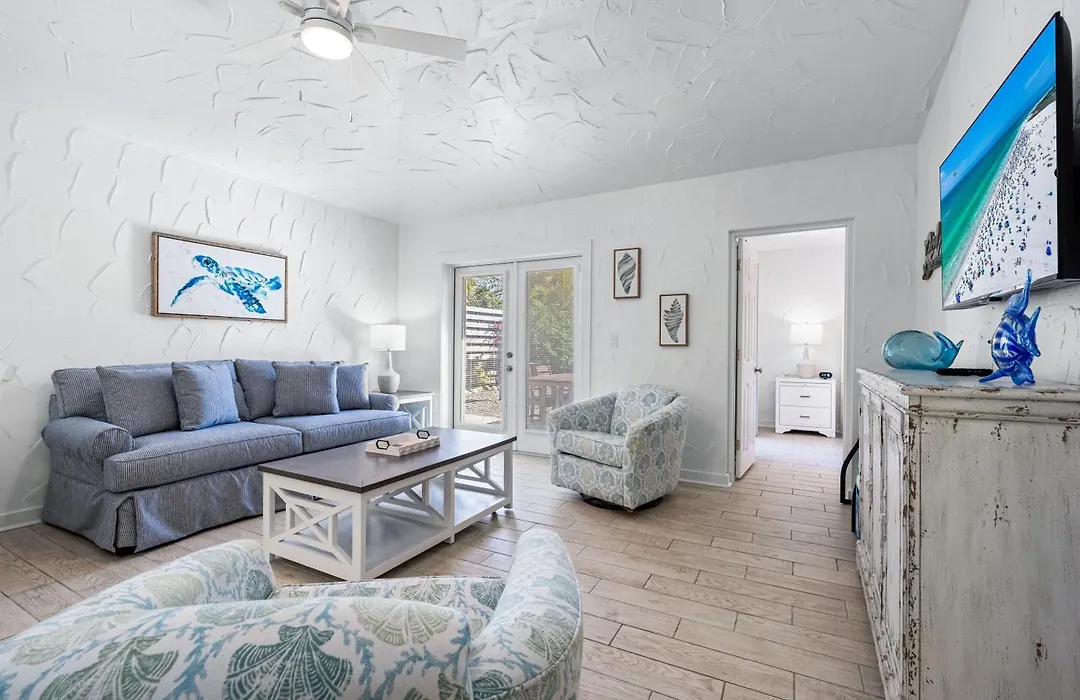Crescent Beach Villas By Beachside Management-1