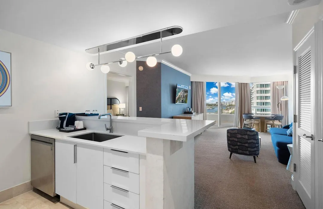 Fb Miami Beach Tresor Private Luxury Suites-1