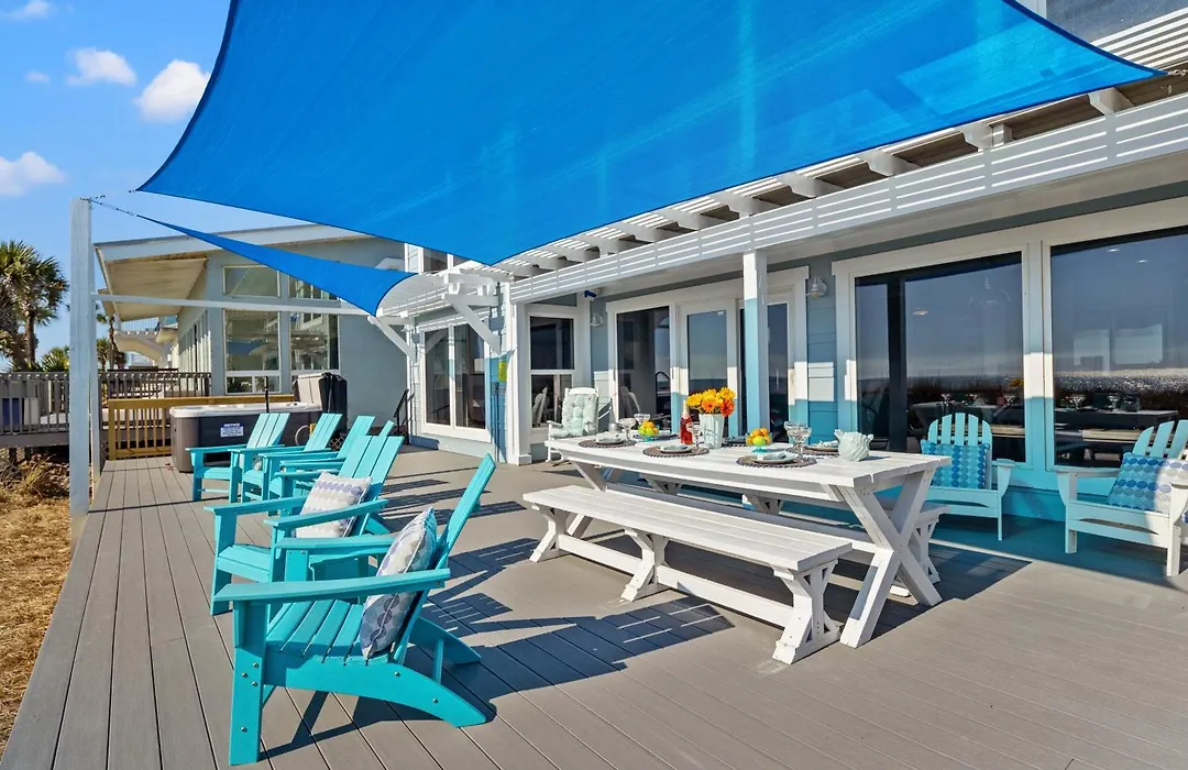 Luxury Gulf Front Property! Directly On The Beach! Sleeps 15!-1