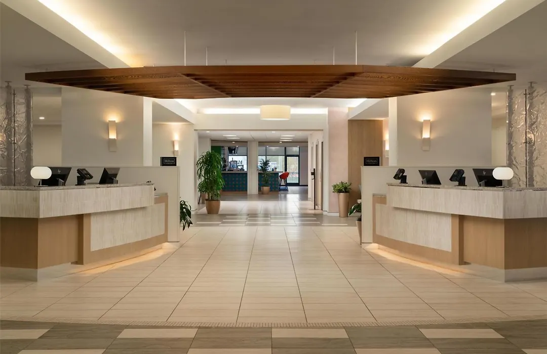 Doubletree By Hilton Virginia Beach-1