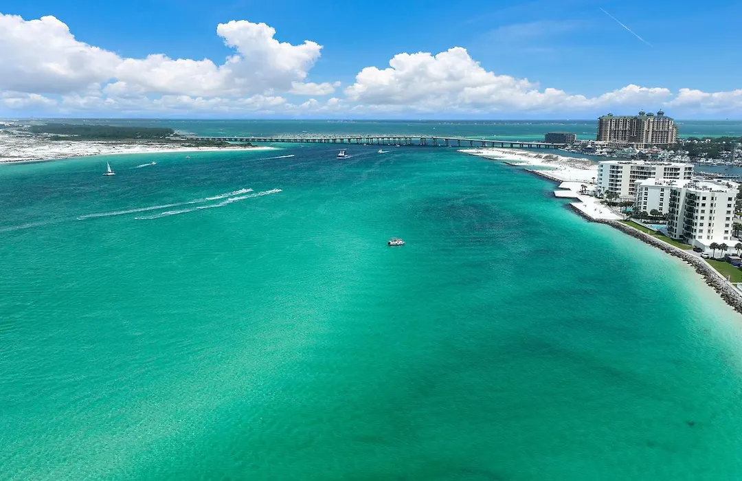 Shore Fun At Destin Pointe Resort-1