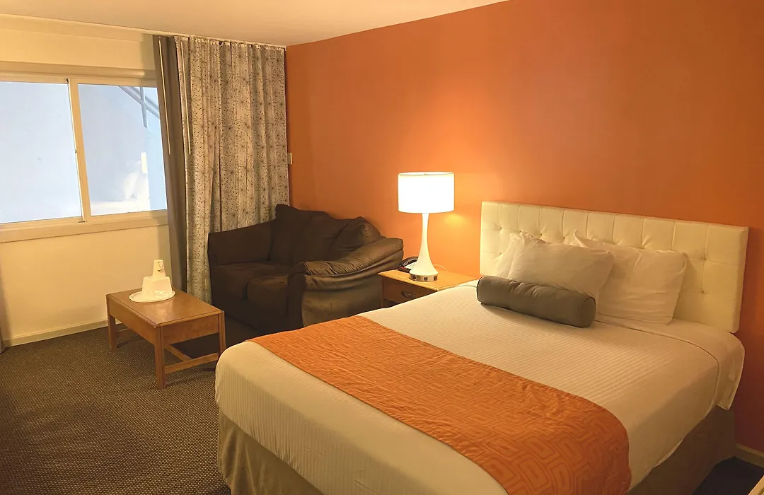 Howard Johnson By Wyndham Atlantic City Boardwalk-1