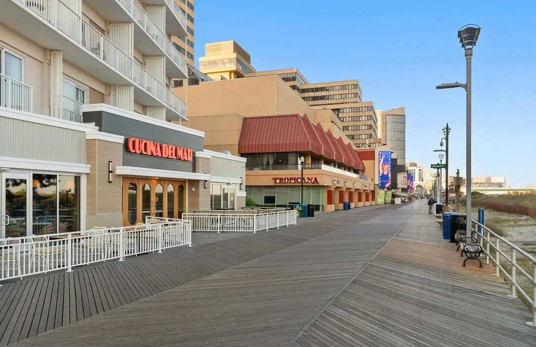 The Seahaus Hotel, Atlantic City Boardwalk, A Tribute Portfolio Hotel-1