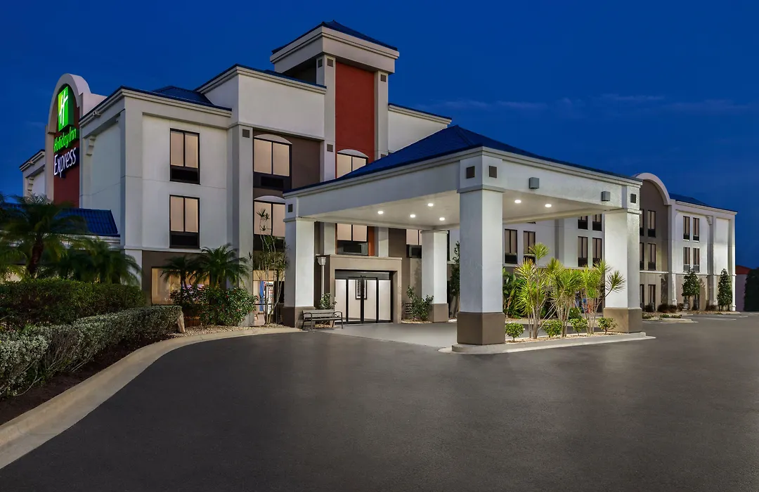 Holiday Inn Express Vero Beach-West I-95 By Ihg-1