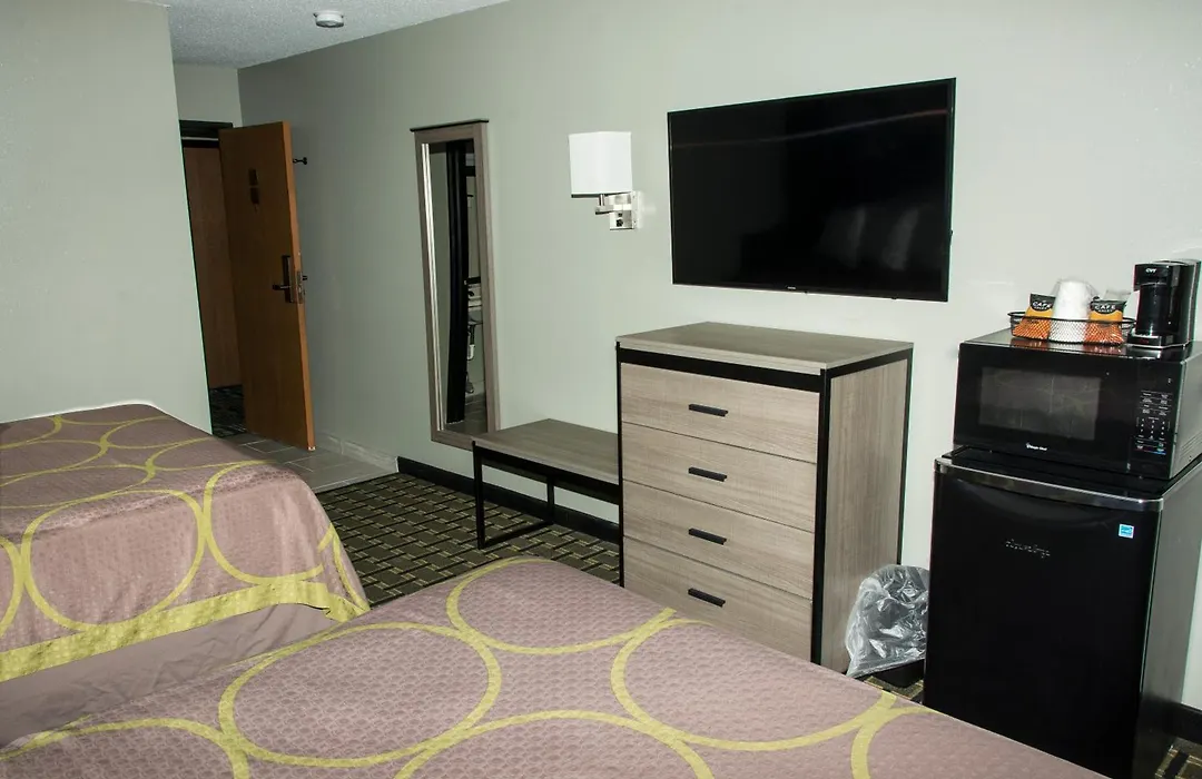 Super 8 By Wyndham Michigan City-1