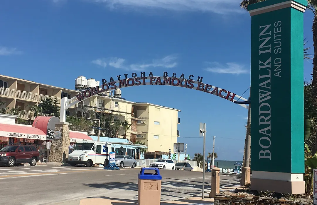 Boardwalk Inn And Suites-1
