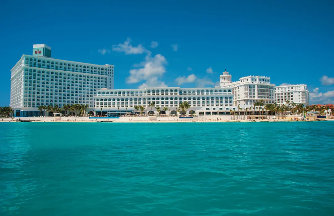 Riu Cancun (Adults Only)-1