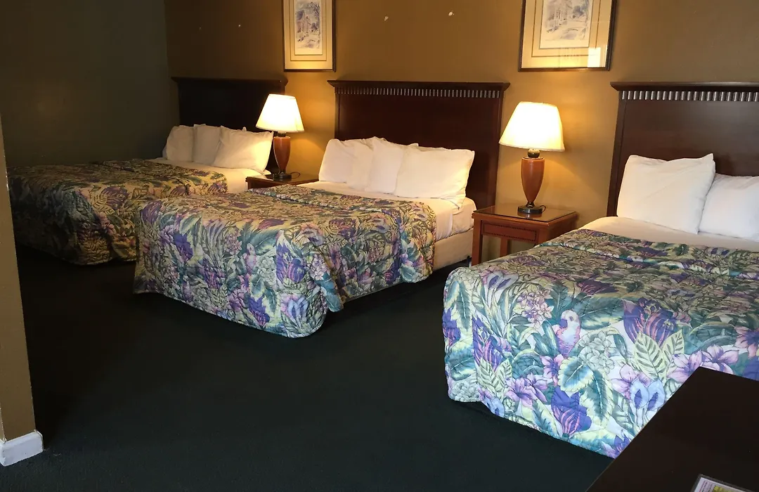 Blue Seal Inn-1