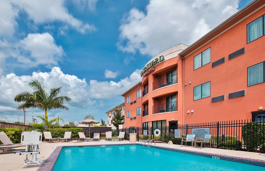 Courtyard By Marriott Corpus Christi-1