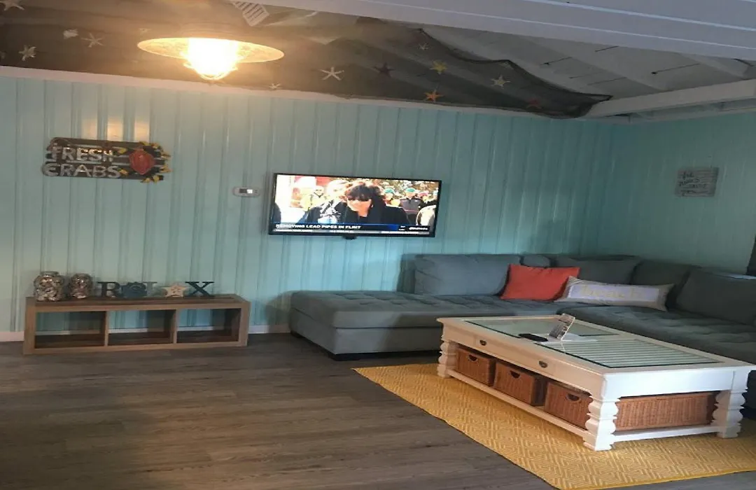The Beach House - Treasure Island-1