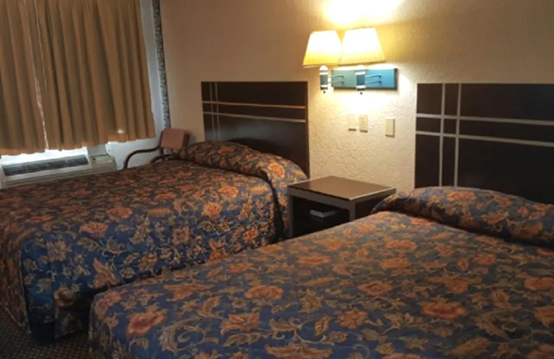 Regency Inn Motel By The Beach-1