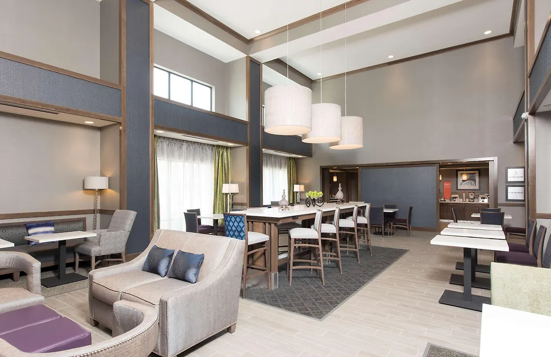 Hampton Inn And Suites Michigan City-1