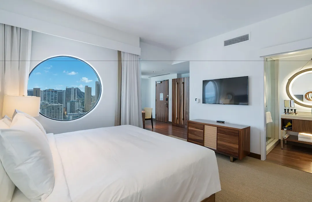 Hyatt Centric Waikiki Beach-1