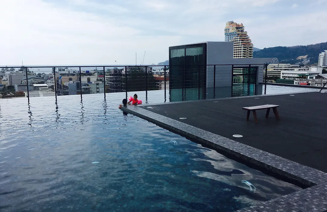 Phoenix Grand Patong-1