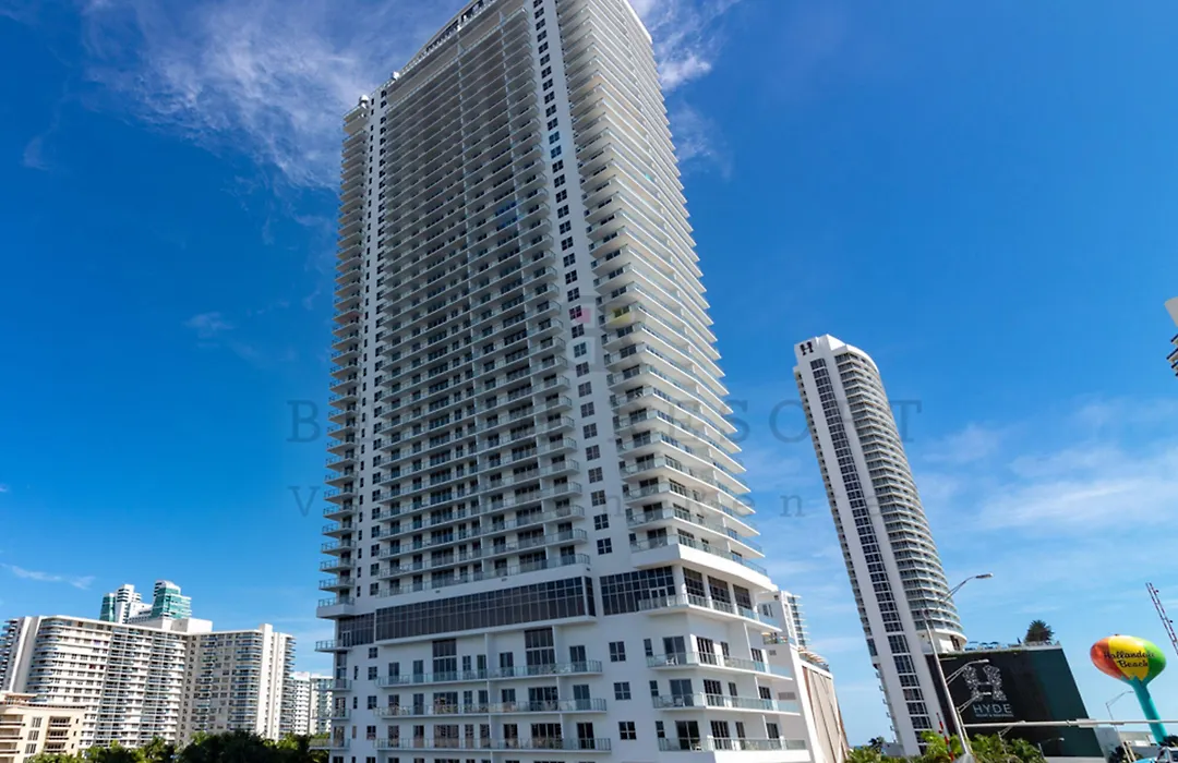 Hyde Beach House Apartments-1