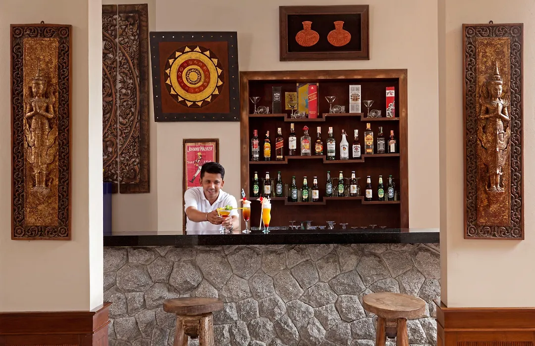 Seeka Boutique Resort - Relaxing Stay - Balcony, Pool & Near Beach-1