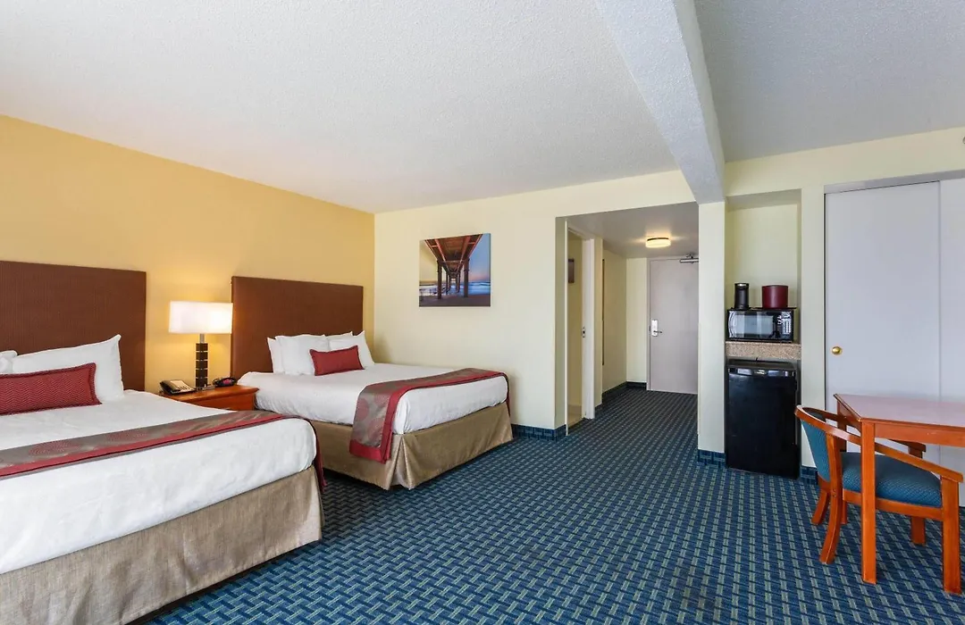 Ramada Plaza By Wyndham Virginia Beach Oceanfront-1