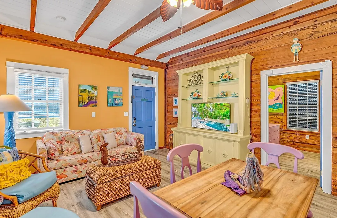 Kw42 Bahama House-1