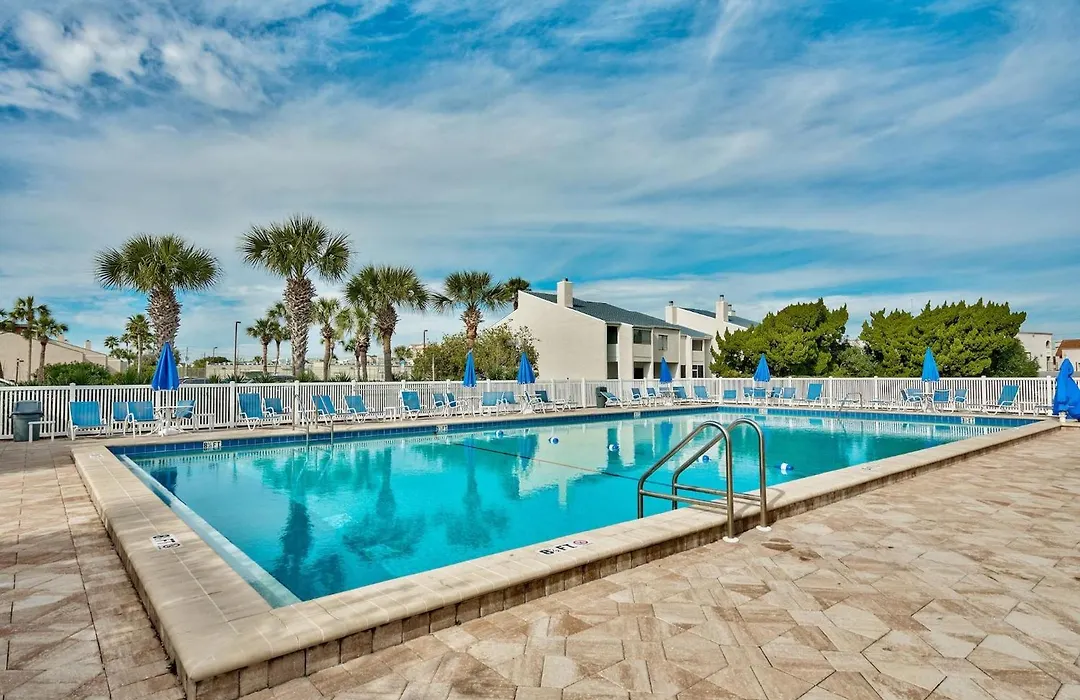 Shoreline Towers 3074-1