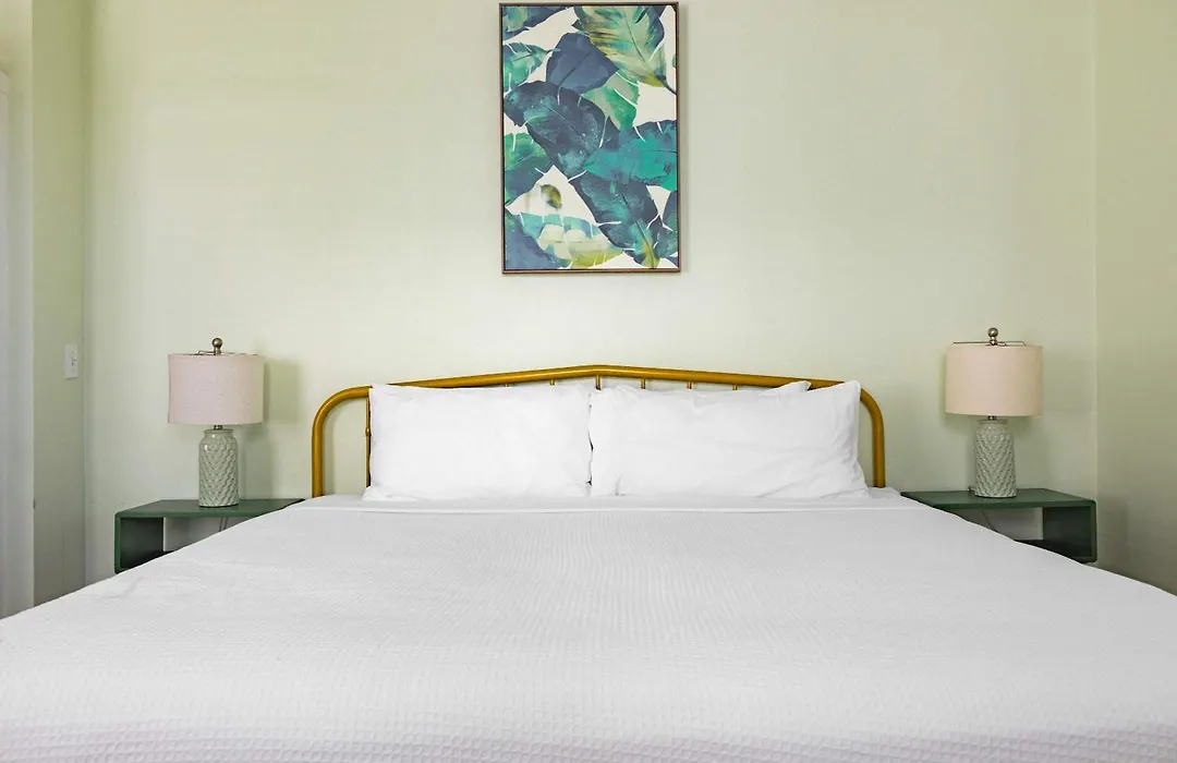 Key Lime Cottage-1
