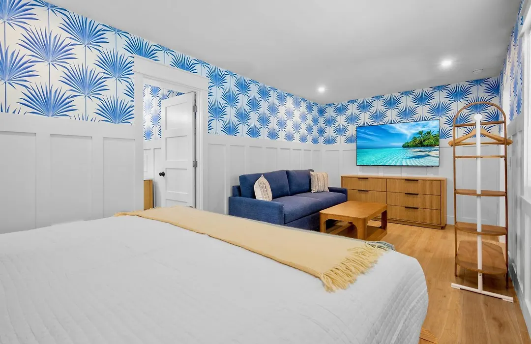 Cottages At Siesta Key Inn-1