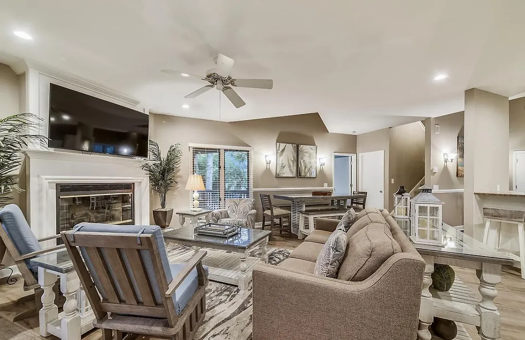 8 Cottage Court-1