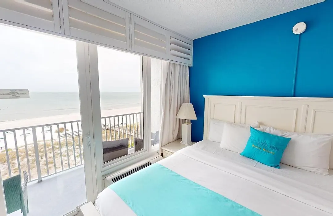 Island Inn Beach Resort-1