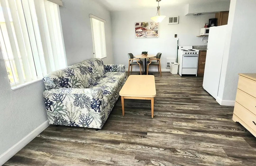 Johns Pass Beach Motel - Treasure Island Beach-1