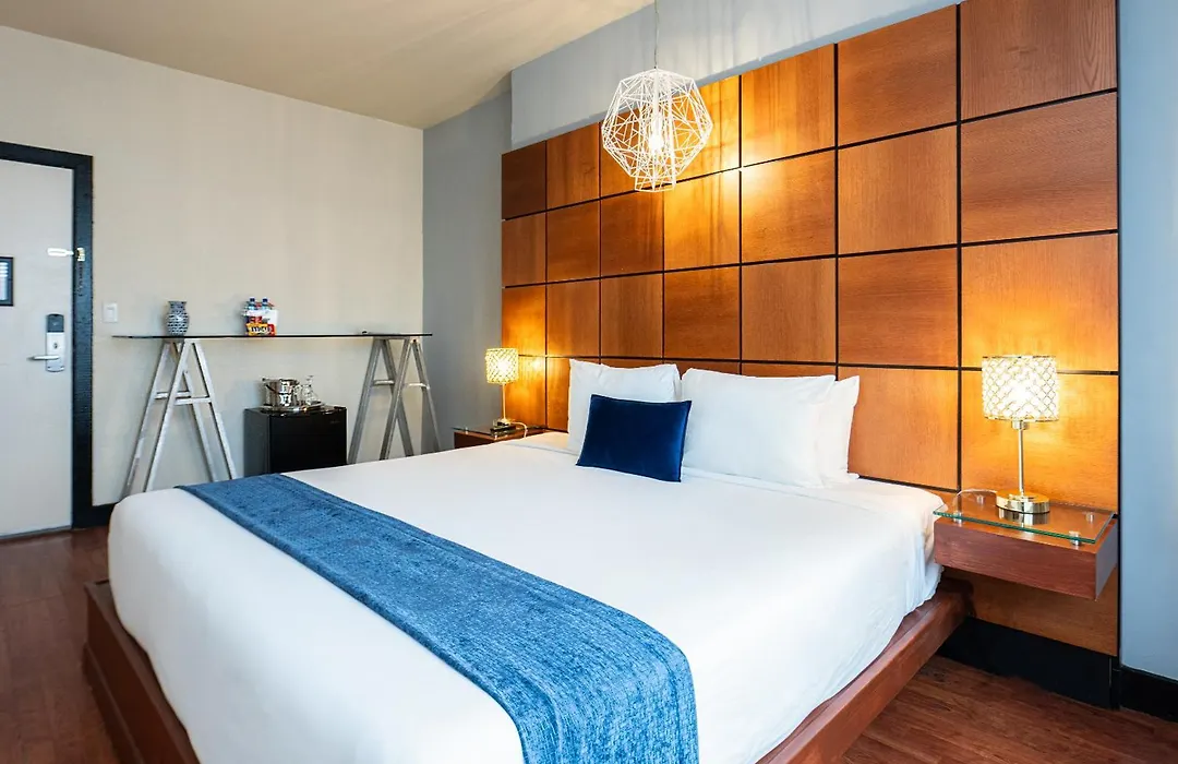 Chesterfield Hotel & Suites-1
