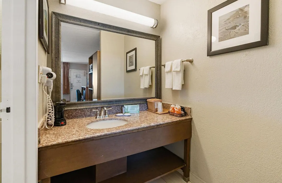 Beachfront Palms Resort Galveston, An Ascend Collection Hotel-1