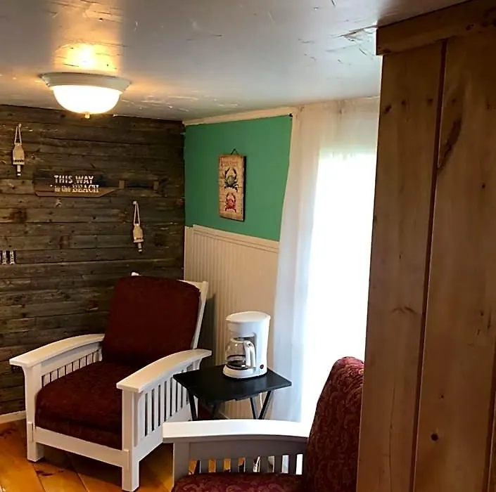 Seafarer Inn And Cottages-1