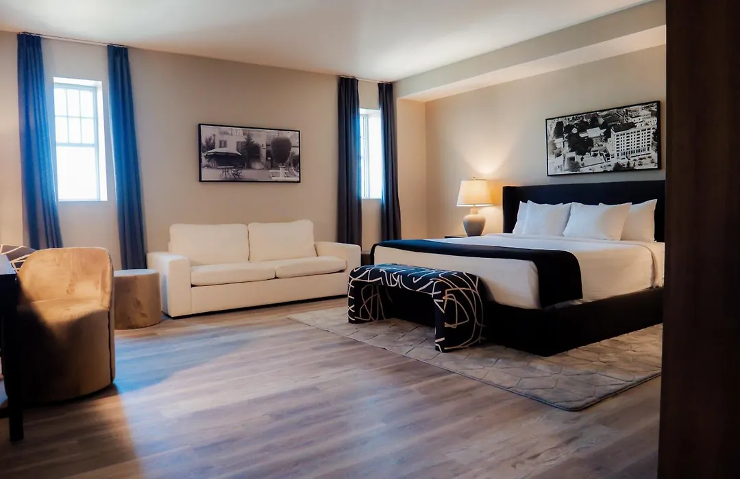 The Markham Hotel-1