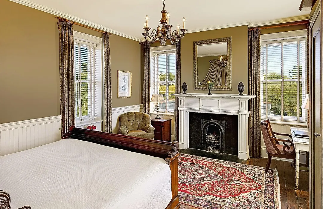 Wentworth Mansion-1