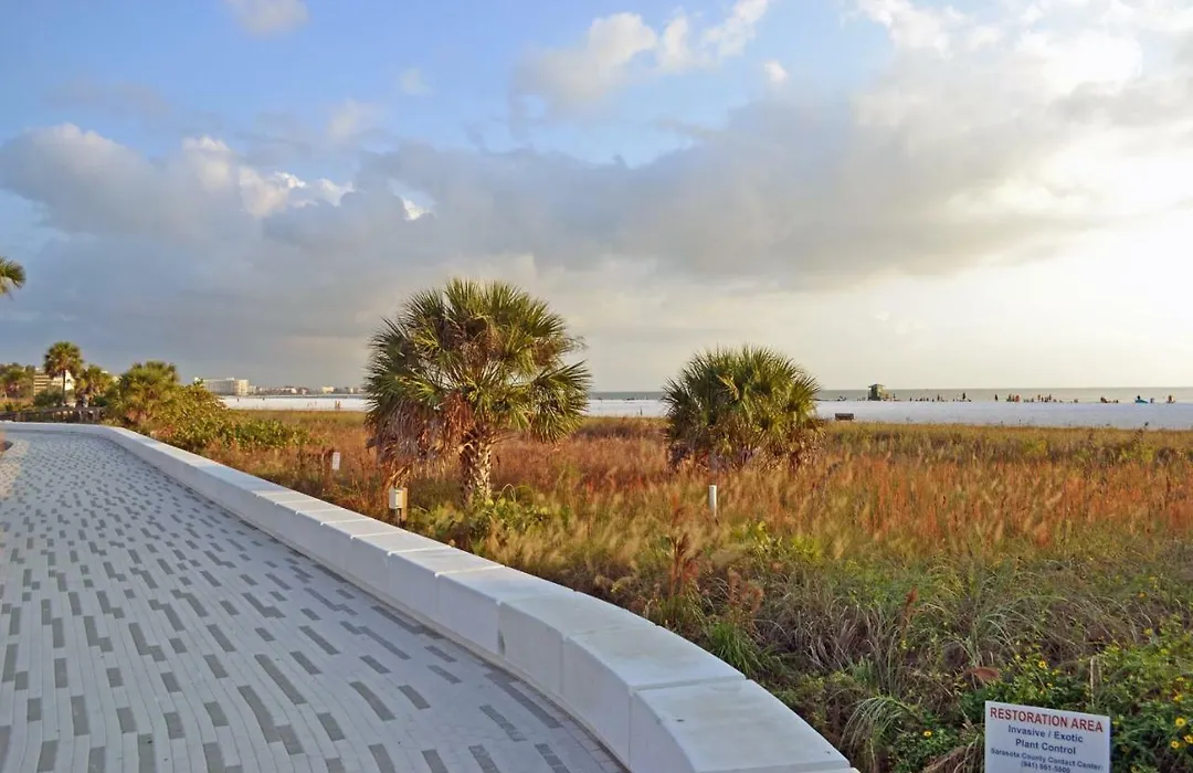 Bay Oaks - 6157 #E01-1