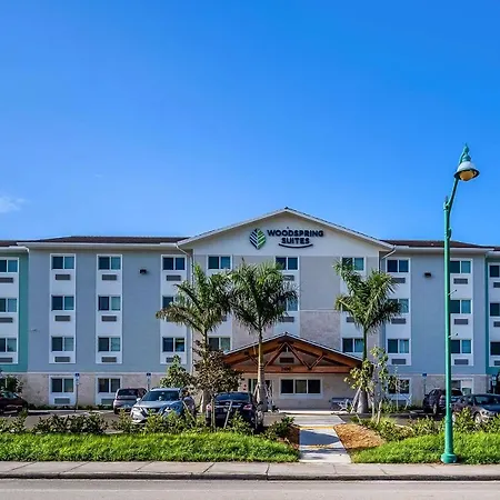 Woodspring Suites Naples West-2