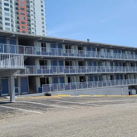 Oceanfront Twilight Surf Hotel-2