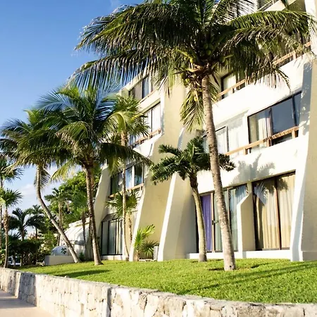 Solymar Condo Beach Resort By Casago-2