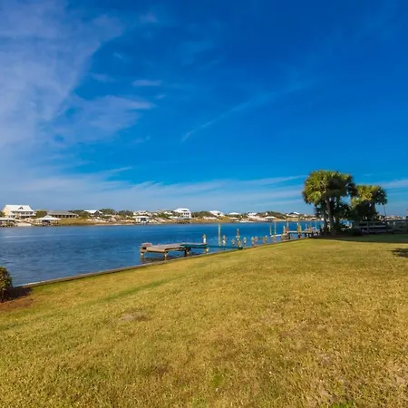 Ole River Hideway, Orange Beach, Updated 2 Bedroom Waterfront Condo, Wind Drift-2