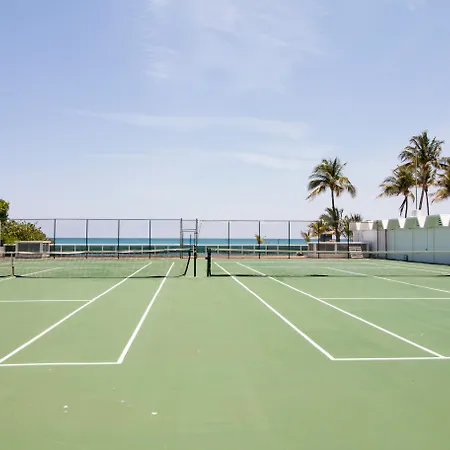 Seacoast Suites On Miami Beach-2