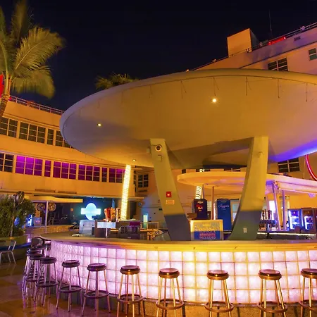 Clevelander Hotel (Adults Only)-3