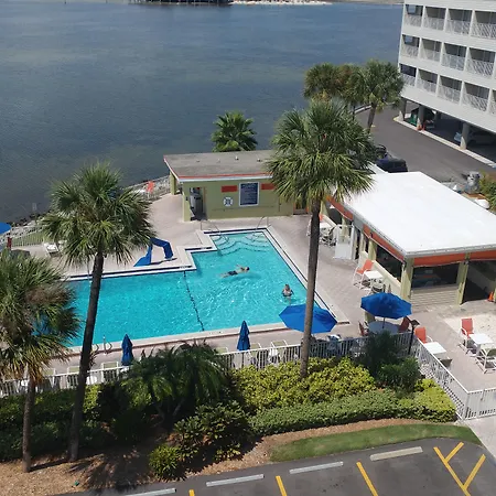 Sailport Waterfront Suites-2