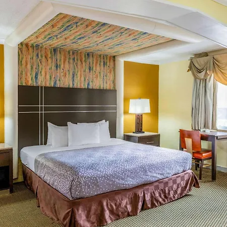 Ac Lodge By Beach And Boardwalk-3