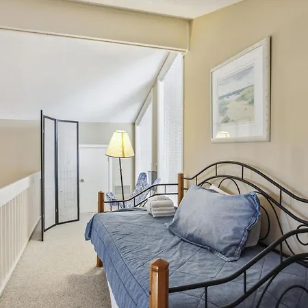 10 Sea Lane-2