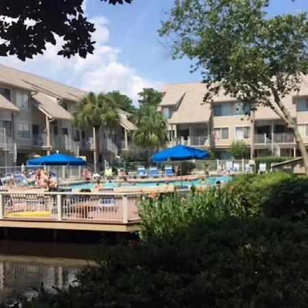 18 Courtside Villas-3