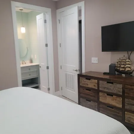 Venture Out 600 Seabreeze Dr Comes With Golf Cart-3