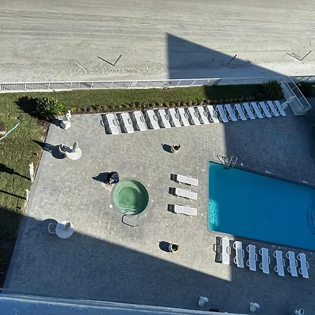 Emerald Shores Hotel - Daytona Beach-2